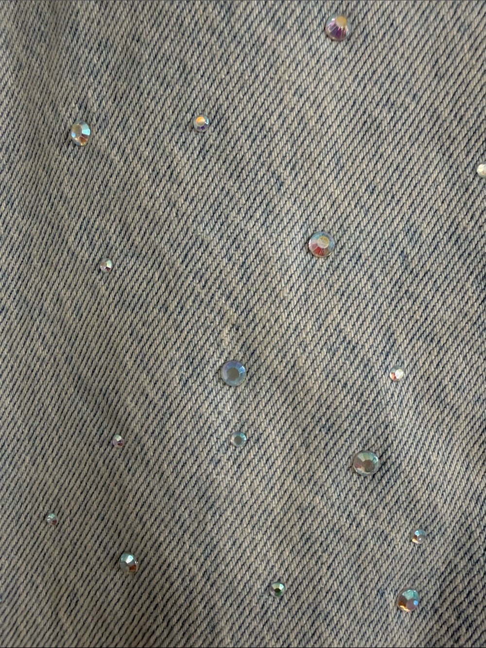 Universal Thread Light Wash Straight Jeans with Crystal Stud Accents - Picture 4 of 4